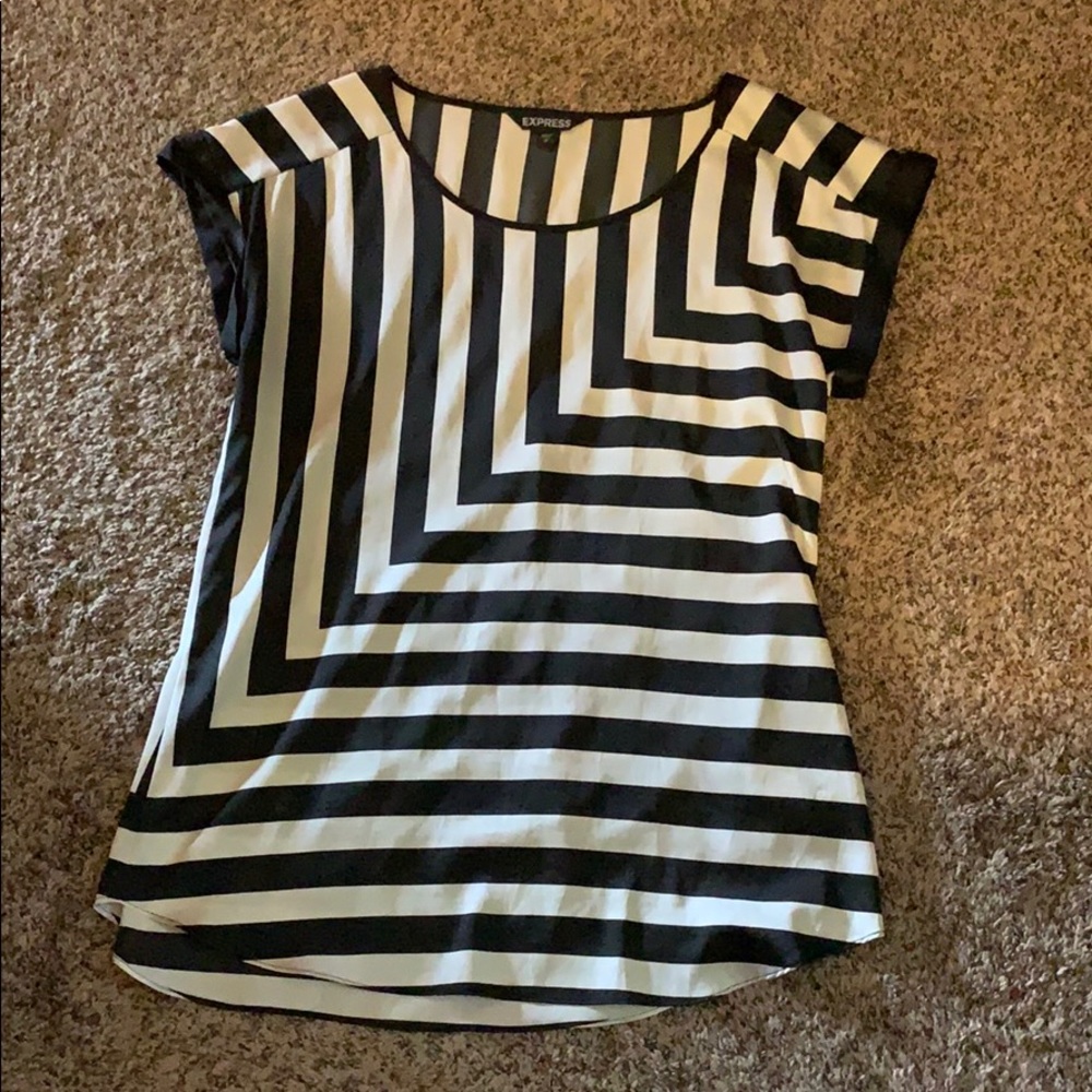 Express silky black and white shirt